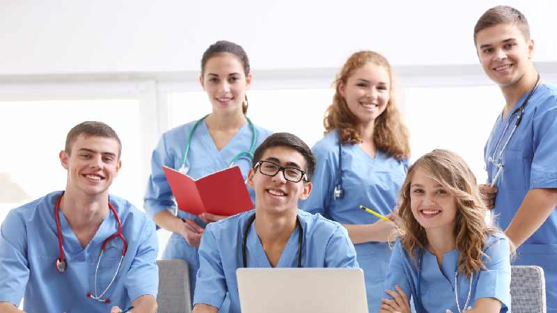 The Benefits of Studying Nursing in Canada